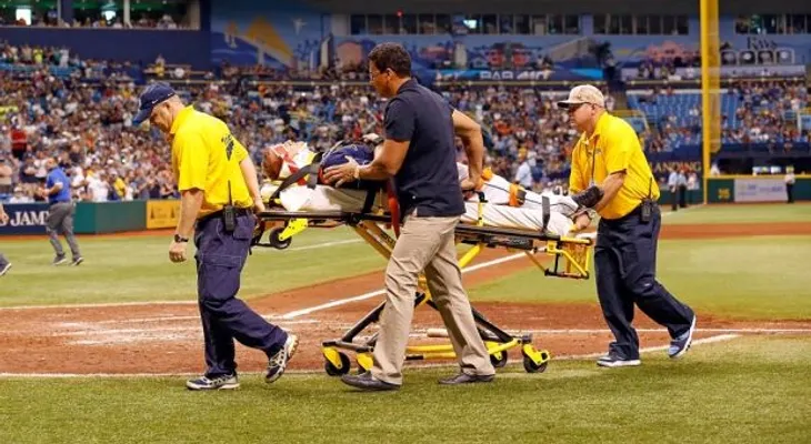 Cobb, de los Rays, sale del hospital
