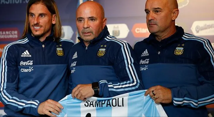 Jorge Sampaoli sale de la selección de Argentina de fútbol tras el fracaso en el Mundial de Rusia 2018