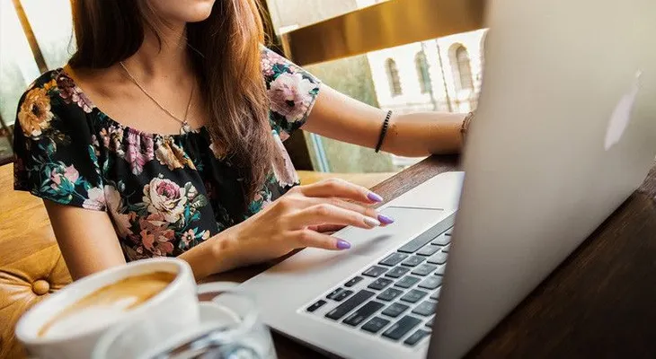 Científicos revelan cómo el carácter de las mujeres influye en sus ingresos
