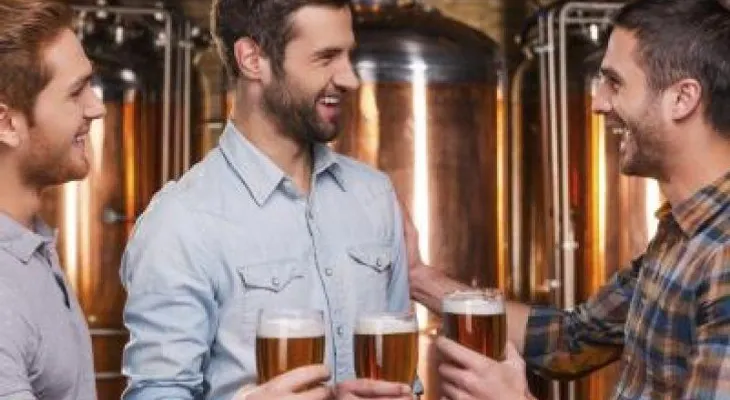 ¡Grrr! Beber cerveza te hace mejor amante