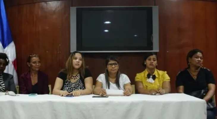 Mujeres amenazan con realizar marcha con â??biberones vacíosâ? por alto costo de la leche