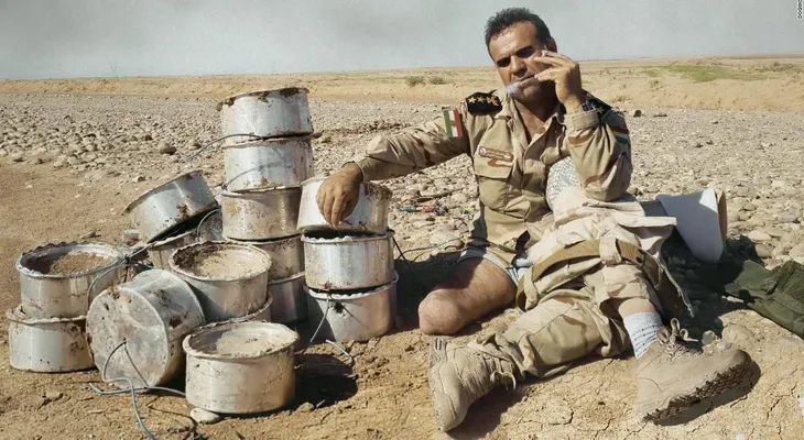 The Deminer: Videos revelan la vida y la muerte del héroe de la eliminación de las bombas en Iraq