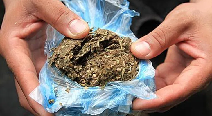 La DNCD sigue combatiendo el microtráfico; apresan joven con passola "cargada" supuestamente de cocaína