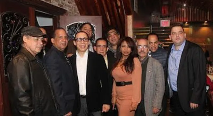 Periodistas NY endorsan aspirante diputado ultramar en EEUU