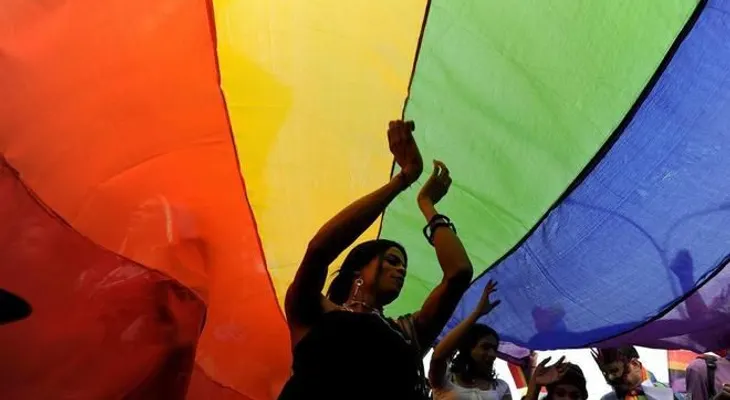 Cuba elimina de borrador nueva Constitución artículo permitiría el matrimonio gay