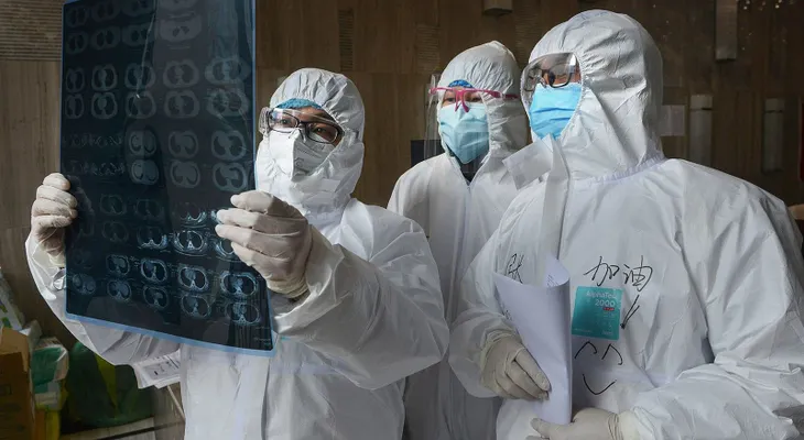 El COVID-19 ha afectado al menos 3 millones de trabajadores de la salud en el mundo