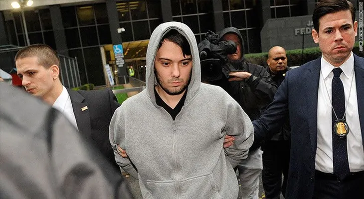 Comienza juicio por fraude contra el polémico empresario Martin Shkreli, 'el hombre más odiado de EE.UU.'