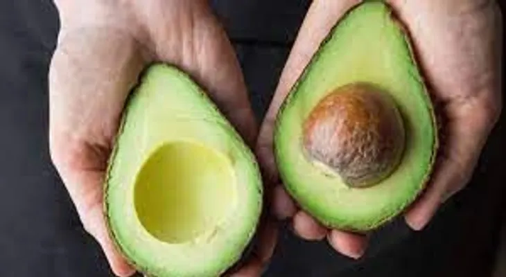 No tires la semilla del aguacate a la basura; conozca sus beneficios