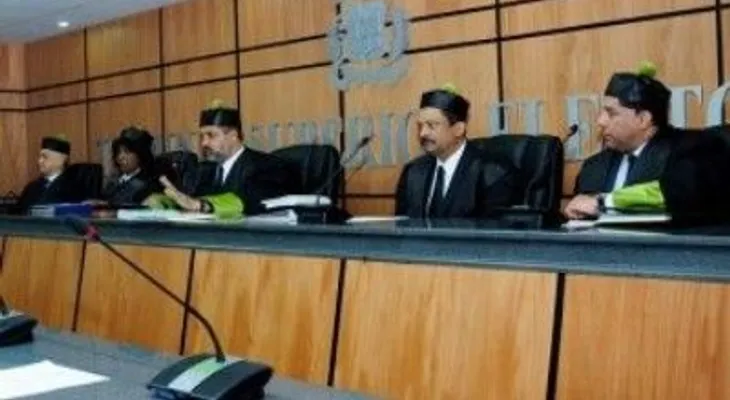 TSE se retira a deliberar amparo del grupo de Hipólito Mejía