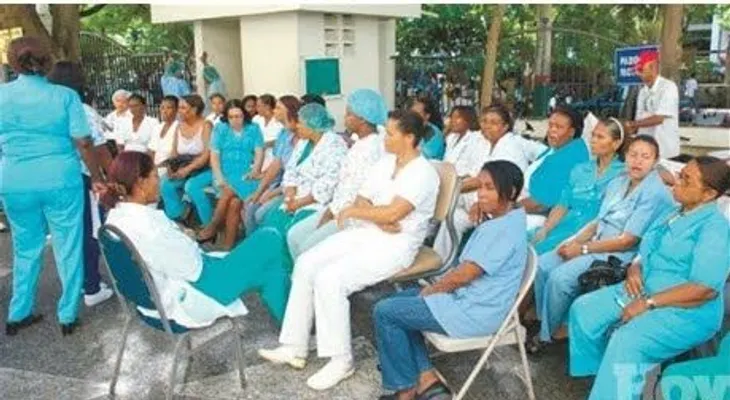 Otros gremios de enfermeras anuncian paro