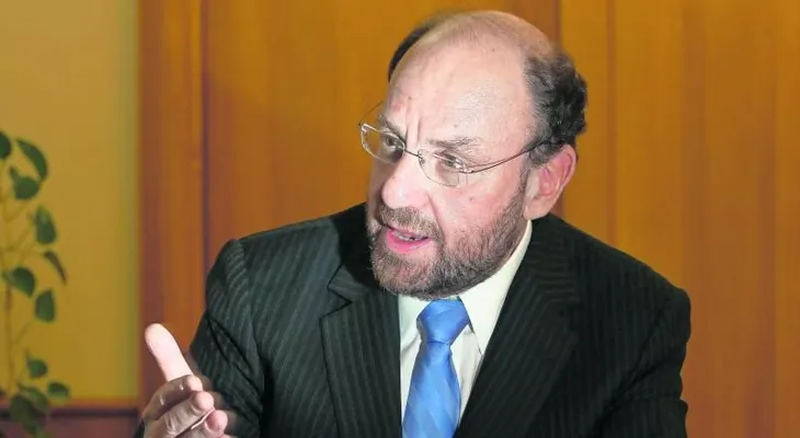 Someterán ley para acabar "mafia" con altos precios libros escolares