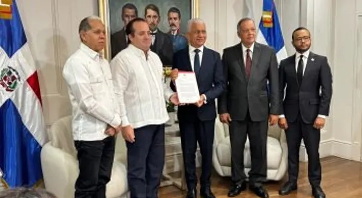 Poder Ejecutivo deposita en el Senado proyecto de Ley del Plan Nacional de Ordenamiento Territorial