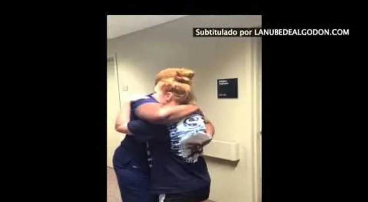Chica con parálisis vuelve a caminar tras 11 días ingresada