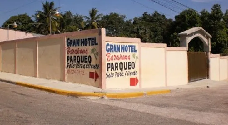 Demuelen casa que visitó José Martí en Barahora para hacer parqueo