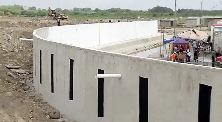 ¿Cuál es la tensión entre Perú y Ecuador por un "muro"? Esto es lo que pasa