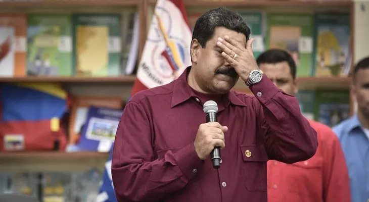 Presión de venezolanos y el Mundo forzan a Maduro a recularar contra Golpe de Estado 