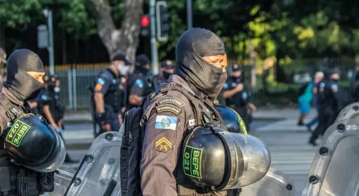 Hombre detenido con arsenal en Brasilia tenía la intención de promover un "caos" contra Lula 