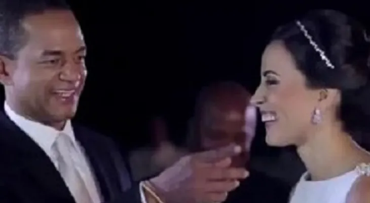 Senador Julio César Valentín contrajo matrimonio