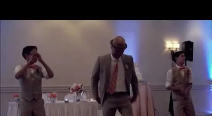 Su padre murió antes de la boda: ¡Pero cuando su novio gira revela algo INESPERADO! ? (VIDEO)