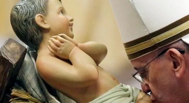 El papa Francisco celebra Misa de Gallo 