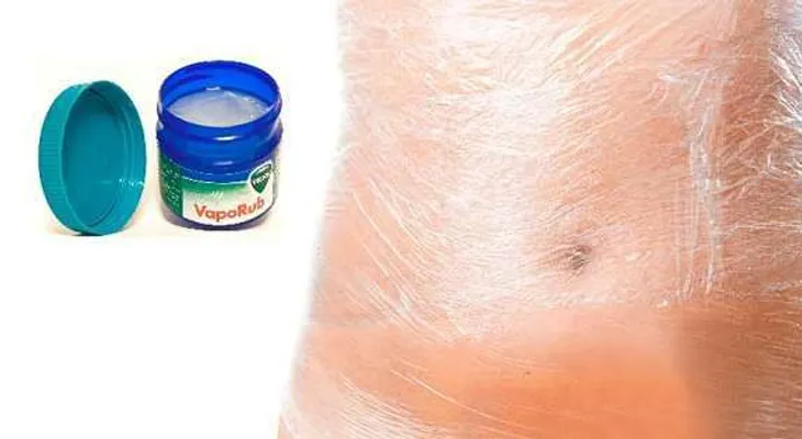 Vicks Vaporub para reducir rápidamente el abdomen
