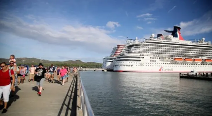Puerto Plata y Pedernales reciben 45,627 cruceristas en cuatro días a través de 11 embarcaciones