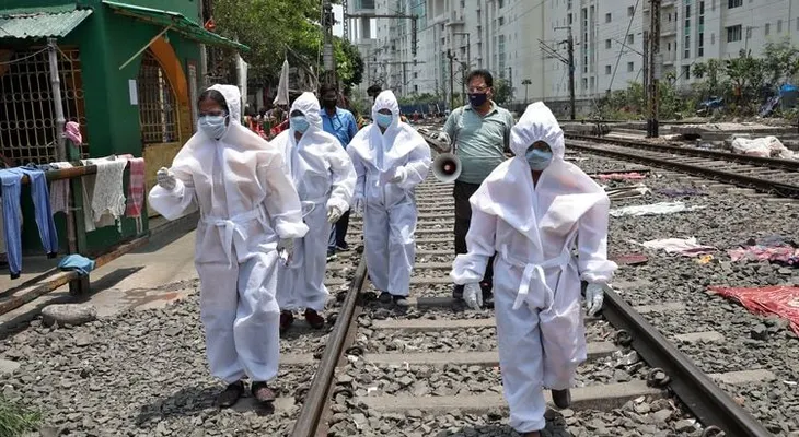 La India ha registrado caídas dramáticas en muertes por coronavirus 