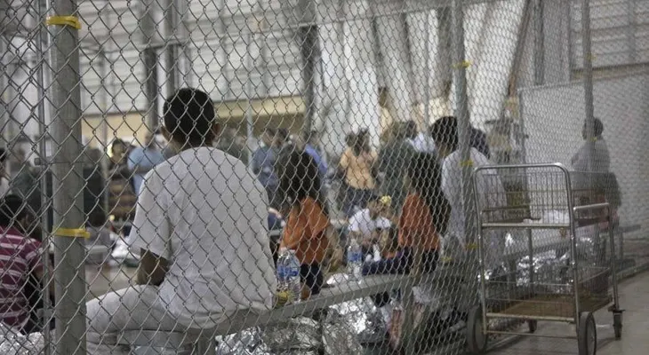 Senadores de EEUU piden al Gobierno listados de niños y padres separados