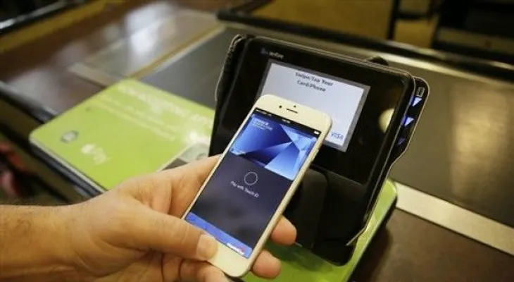 Google y Apple lanzarán nuevos sistemas de pago por celular 