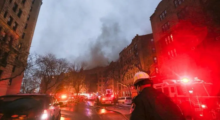 Fuego en Alto Manhattan: Más de once heridos y varios desplazados 