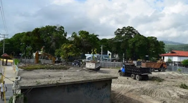 Buscan impedir construcción de estación de combustibles en el malecón de Barahona