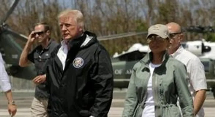 Trump: Puerto Rico no sufre "una catástrofe real" como la del huracán Katrina