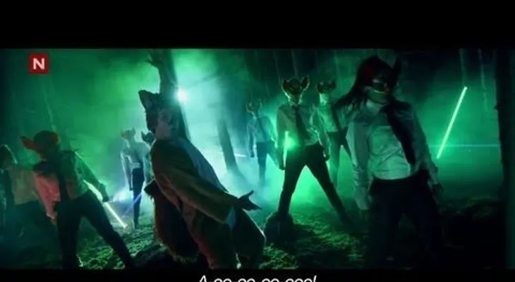 2013: El pato hace cua, la vaca mu, pero qué hace el zorro? (Video)