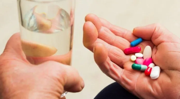 Por qué los medicamentos contra el alzhéimer pueden hacer mal