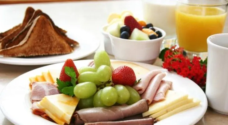  Opciones de desayunos ricos en carbohidratos para controlar tu peso