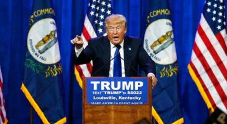 Trump insiste en dar por muerta ley de salud de Obama y espera sustituirla