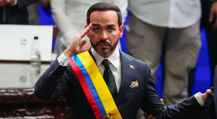 Consejo de Estado de Colombia admite demanda de nulidad contra elección de De la Espriella
