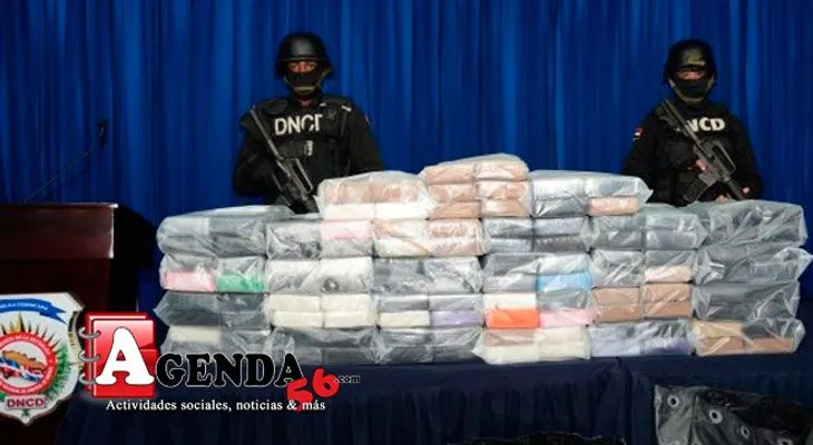 165 paquetes de droga decomisado en barco llegó de Colombia