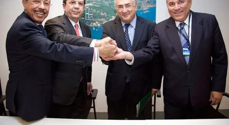 Héctor Valdez Albizu participa en reunión anual del FMI y el Banco Mundial