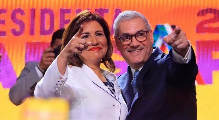 Gonzalo anuncia a Margarita Cedeño como su compañera de boleta