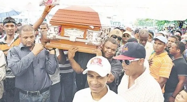 Sepultan chofer ultimado por agente de la AMET
