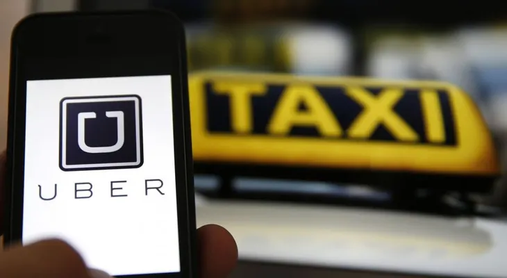 Uber introduce pago en efectivo a servicios en Santo Domingo y Santiago