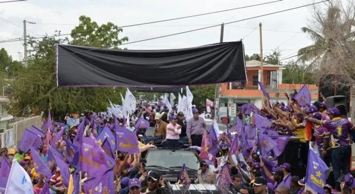 Danilo dice que acepta cualquier forma de conteo que use la JCE