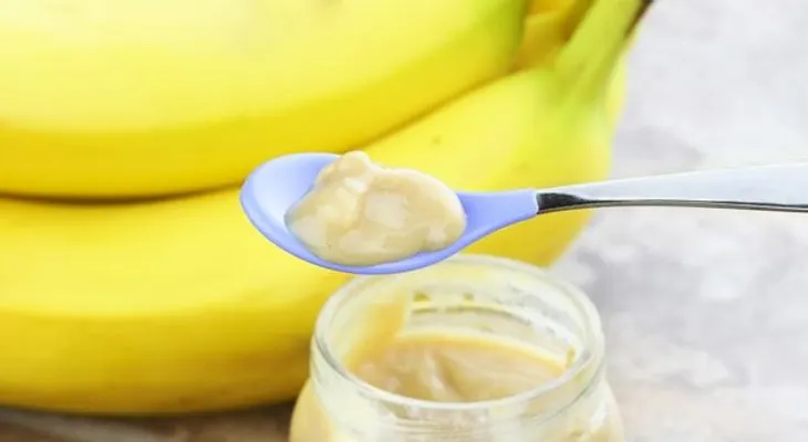 Un imperdible remedio de banana para eliminar el dolor de garganta, la bronquitis y la tos