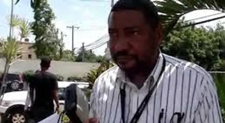 Pedirán a la SDD investigar relación vocero PN con periodistas