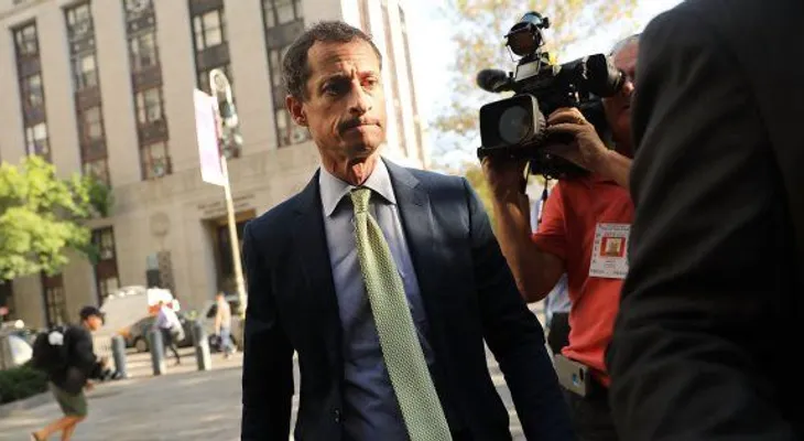 Anthony Weiner condenado a 21 meses de prisión por enviar material obsceno a una menor