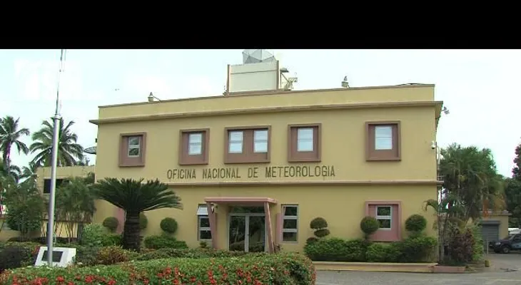 Por incidencia vaguada por Nicole pronostican chubascos en la parte norte y este país 