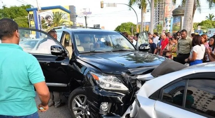 Chofer del Presidente de Vimenca sufre un preinfarto y provoca un accidente