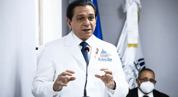 Ministro de Salud de acuerdo con medidas del Gobierno sobre servicios de salud a extranjeros haitianos