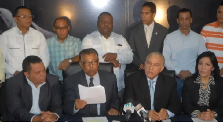 PRM reitera apoyo a la "regla de oro de Peña Gómez"